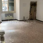 Rent 7 bedroom apartment of 90 m² in Genova