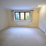 Rent 5 bedroom house in South East England