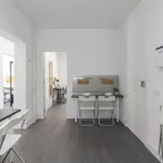 Rent a room of 150 m² in madrid