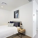 Rent 3 bedroom apartment in Woolloongabba