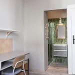 Rent a room of 357 m² in brussels