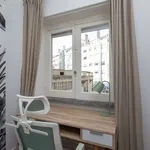 Rent a room in lisbon