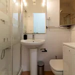 Rent a room of 67 m² in Barcelona