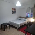 Rent 4 bedroom apartment in Madrid