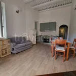 Affitto 2 camera appartamento di 45 m² in Napoli