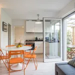 Rent 1 bedroom house of 60 m² in Carcavelos