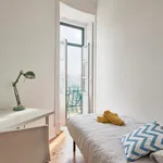 Rent 7 bedroom apartment in Lisbon