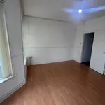 Rent 4 bedroom flat in Wales