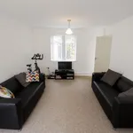 Rent 4 bedroom flat in West Midlands