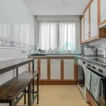 Alquilo 1 dormitorio apartamento de 49 m² en Oviedo