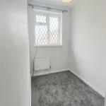 Rent 3 bedroom flat in Cardiff