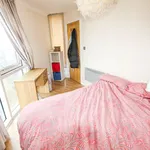 Rent 3 bedroom flat in East Of England