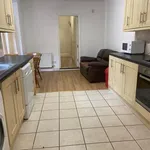 Rent 4 bedroom house in Yorkshire And The Humber