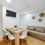 Rent 5 bedroom apartment in Valencia