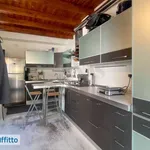 Affitto 3 camera appartamento di 140 m² in Cagliari