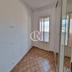 Appartement de 126 m² avec 4 chambre(s) en location à Hyères