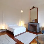 Rent a room of 750 m² in brussels