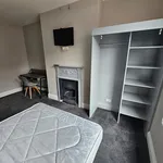 Rent 6 bedroom house in Leeds