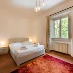 Rent 1 bedroom apartment of 65 m² in Florence