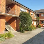 Rent 2 bedroom apartment in Glen Huntly