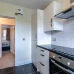 Rent 2 bedroom flat of 82 m² in Glasgow