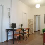 Rent 8 bedroom apartment in Rome