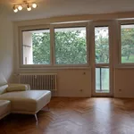 Rent 3 bedroom apartment of 76 m² in Capital City of Prague