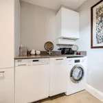 Rent 3 bedroom apartment in London