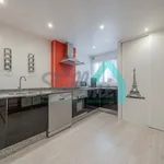 Alquilo 3 dormitorio apartamento de 90 m² en Oviedo