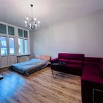 Rent 4 bedroom apartment of 110 m² in Centrum