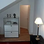 Miete 2 Schlafzimmer wohnung von 45 m² in Frankfurt