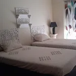 Rent 4 bedroom apartment in Porto