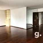 Rent 3 bedroom apartment of 125 m² in Γλυφάδα