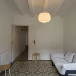 Rent 2 bedroom apartment of 70 m² in barcelona