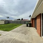 Rent 3 bedroom house in altona-meadows