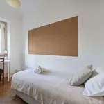 Rent a room in lisbon