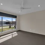 Rent 4 bedroom house in Baldivis