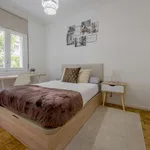 Rent a room of 120 m² in madrid