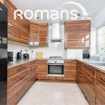 Rent 3 bedroom house of 101 m² in Rushmoor