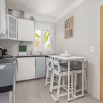 Rent 2 bedroom apartment of 65 m² in Lisbon