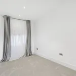 Rent 4 bedroom house in East Of England