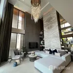 Rent 5 bedroom house of 530 m² in Bangkok