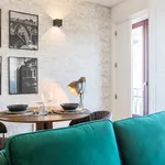 Rent 1 bedroom apartment of 36 m² in Porto