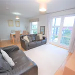 Rent 4 bedroom flat in Aberdeen