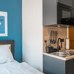 Rent 1 bedroom apartment of 13 m² in Düsseldorf