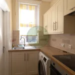 Rent 2 bedroom house in Leeds