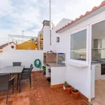 Rent 3 bedroom apartment in seville