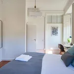 Rent 6 bedroom apartment in Lisbon