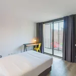 Rent a room of 82 m² in barcelona