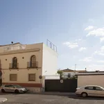 Rent 5 bedroom house in Seville